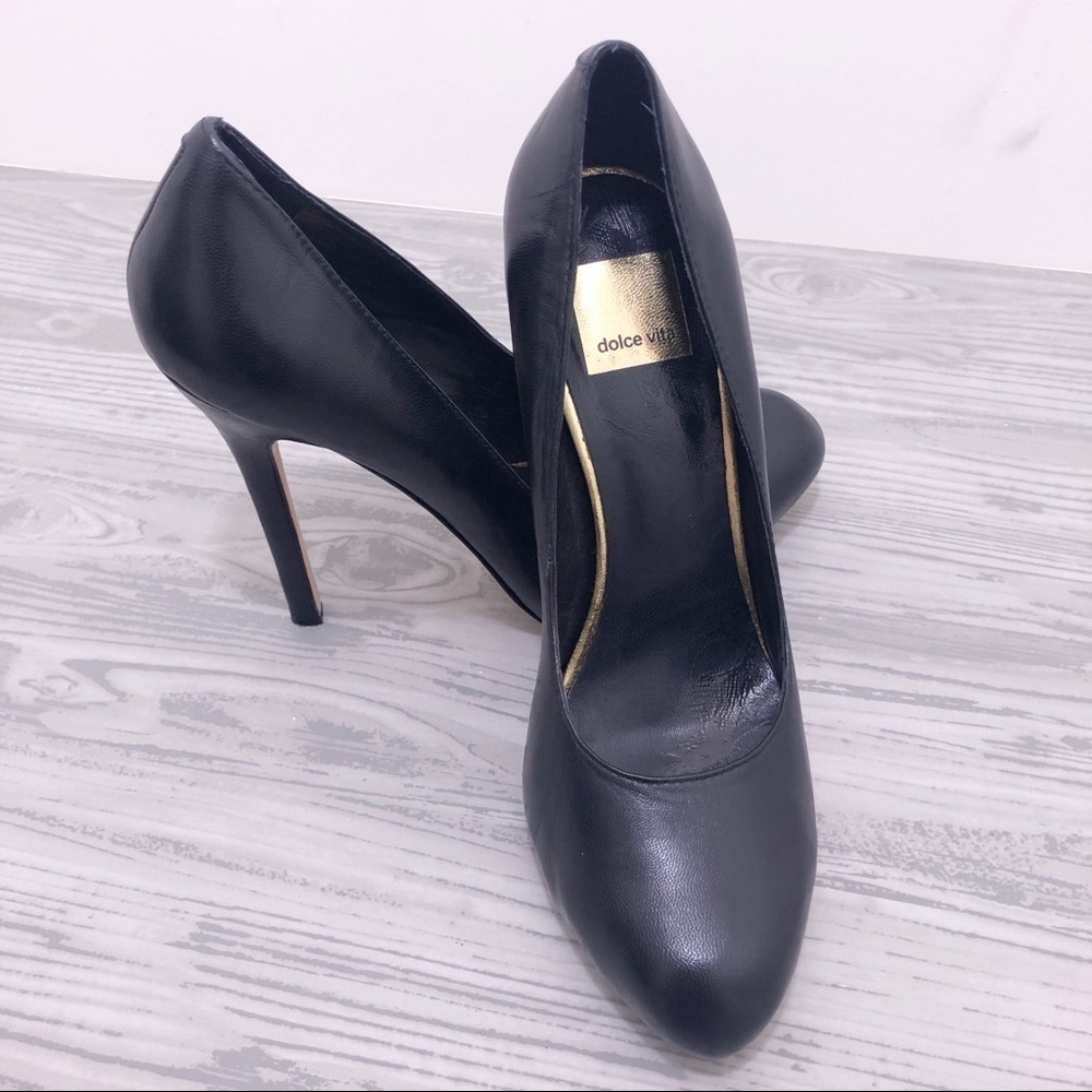 Dolce Vita Black Round toe Heels Size 8.5